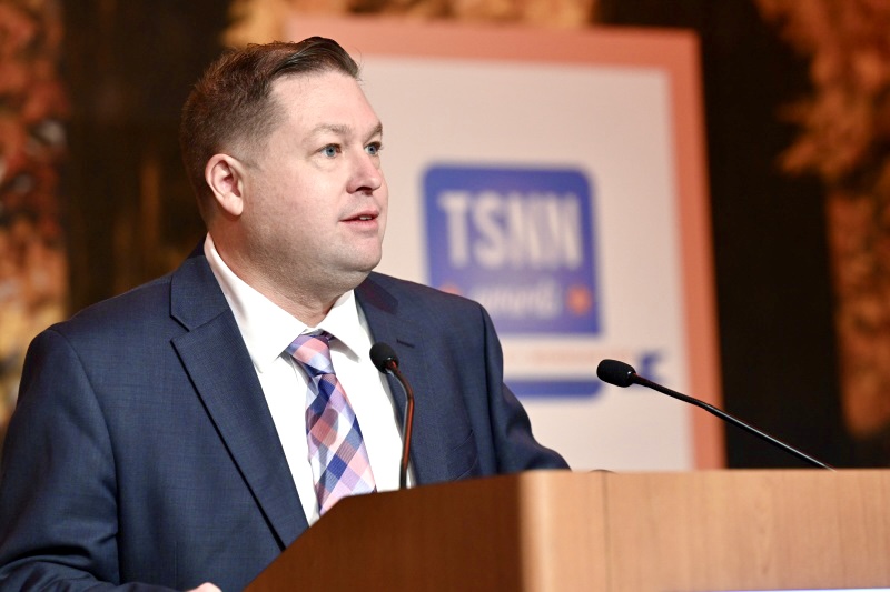 Rich Vallaster speaking at TSNN